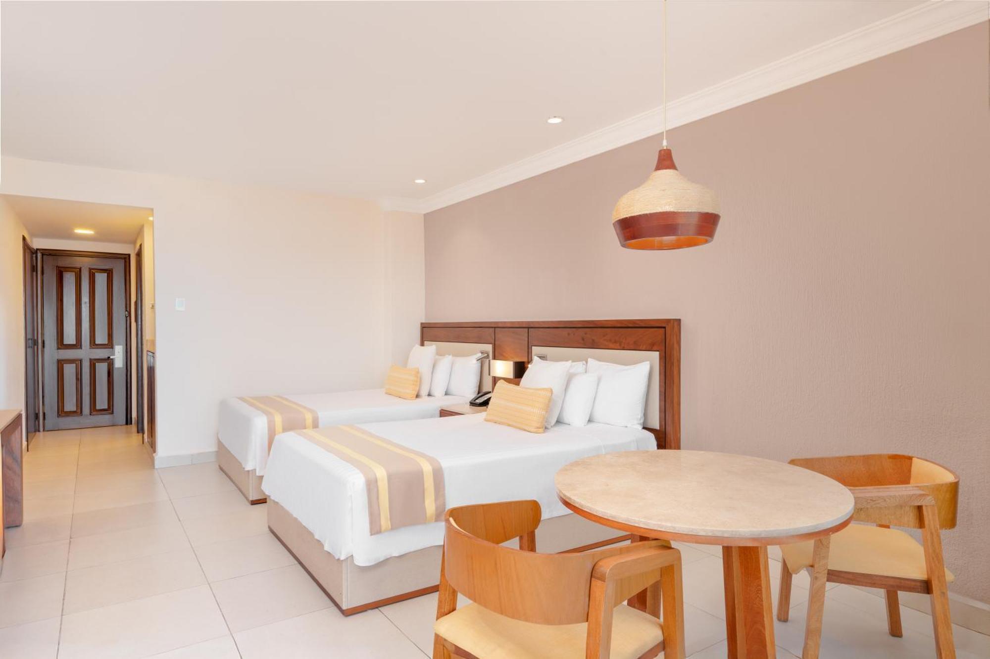 Deluxe Ocean View Room